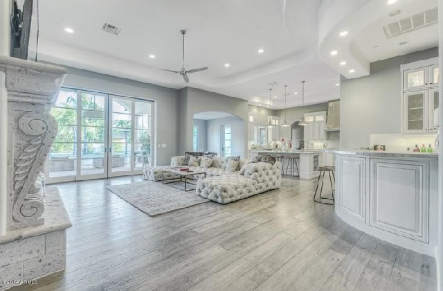Full Home Flooring